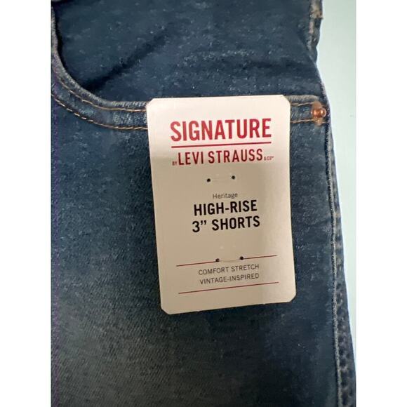 Levi Strauss NWT High-Rise 3” comfort stretch Vintage Inspired shorts Size 8 - Picture 8 of 13